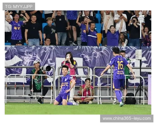 天津津门虎连宣6新援:王秋明、田依浓领衔,中场实力全面升级