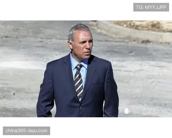 斯托伊奇科夫智慧传承引绿茵回响：传奇足迹启迪后辈