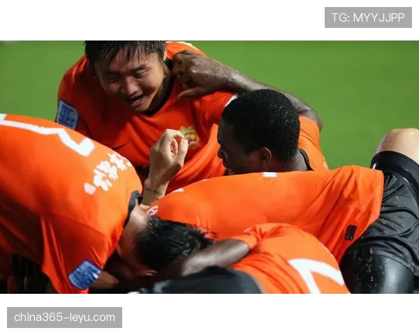 山东泰山全队失控问题显现，表面进攻掩盖防守稳定性承压阶段性变化